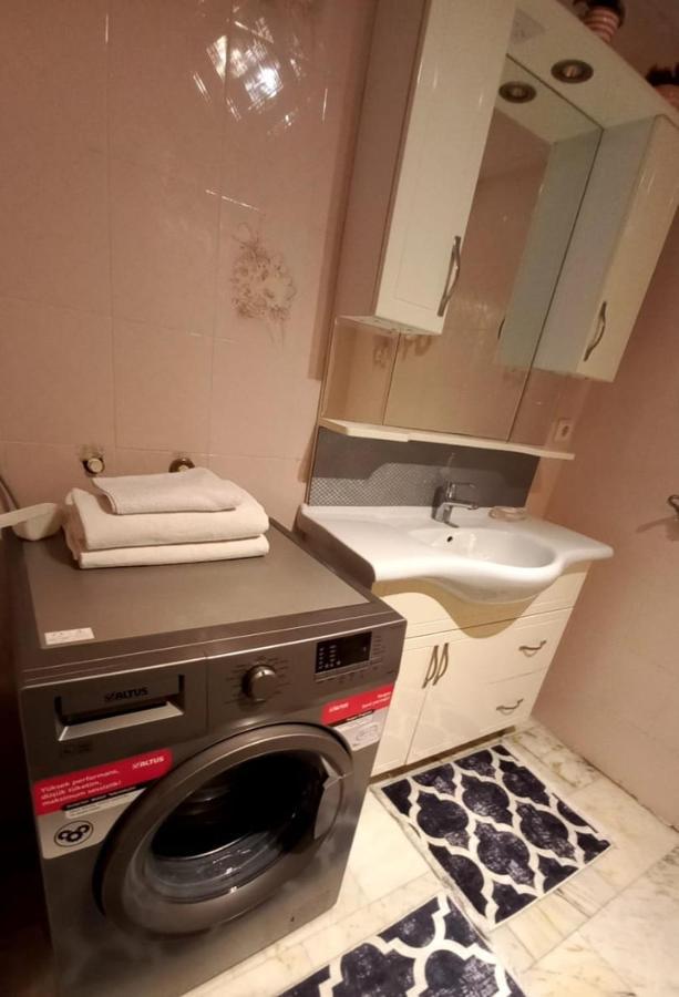 Appartement 1er Etage Ortakoey No 3